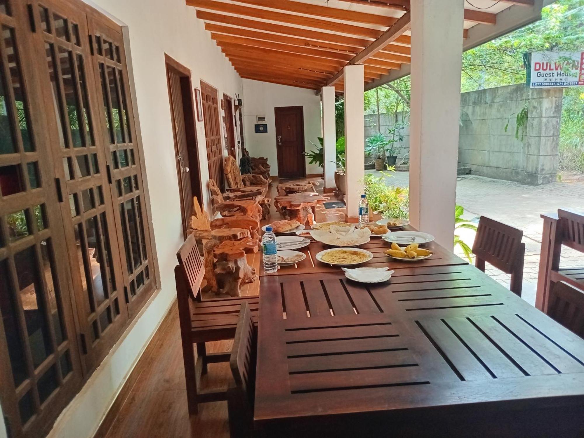Habarana Dulwan Guest House Exterior foto