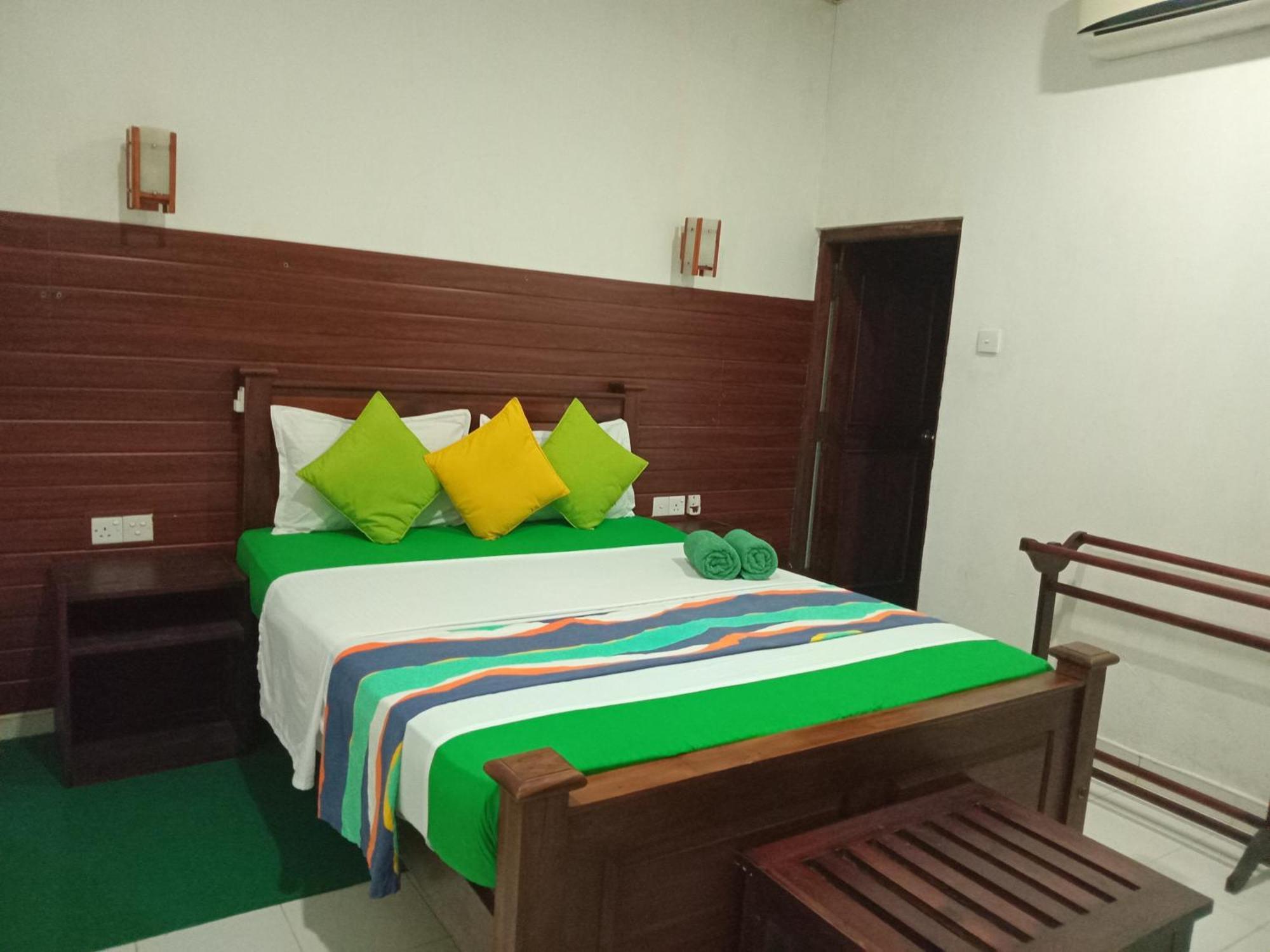 Habarana Dulwan Guest House Quarto foto